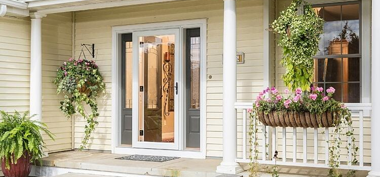 screen door installation in Aurora, IL