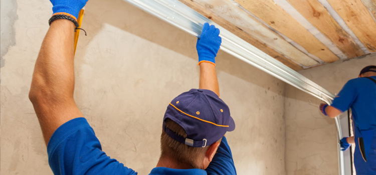 commercial overhead garage door repair in Aurora, Illinois